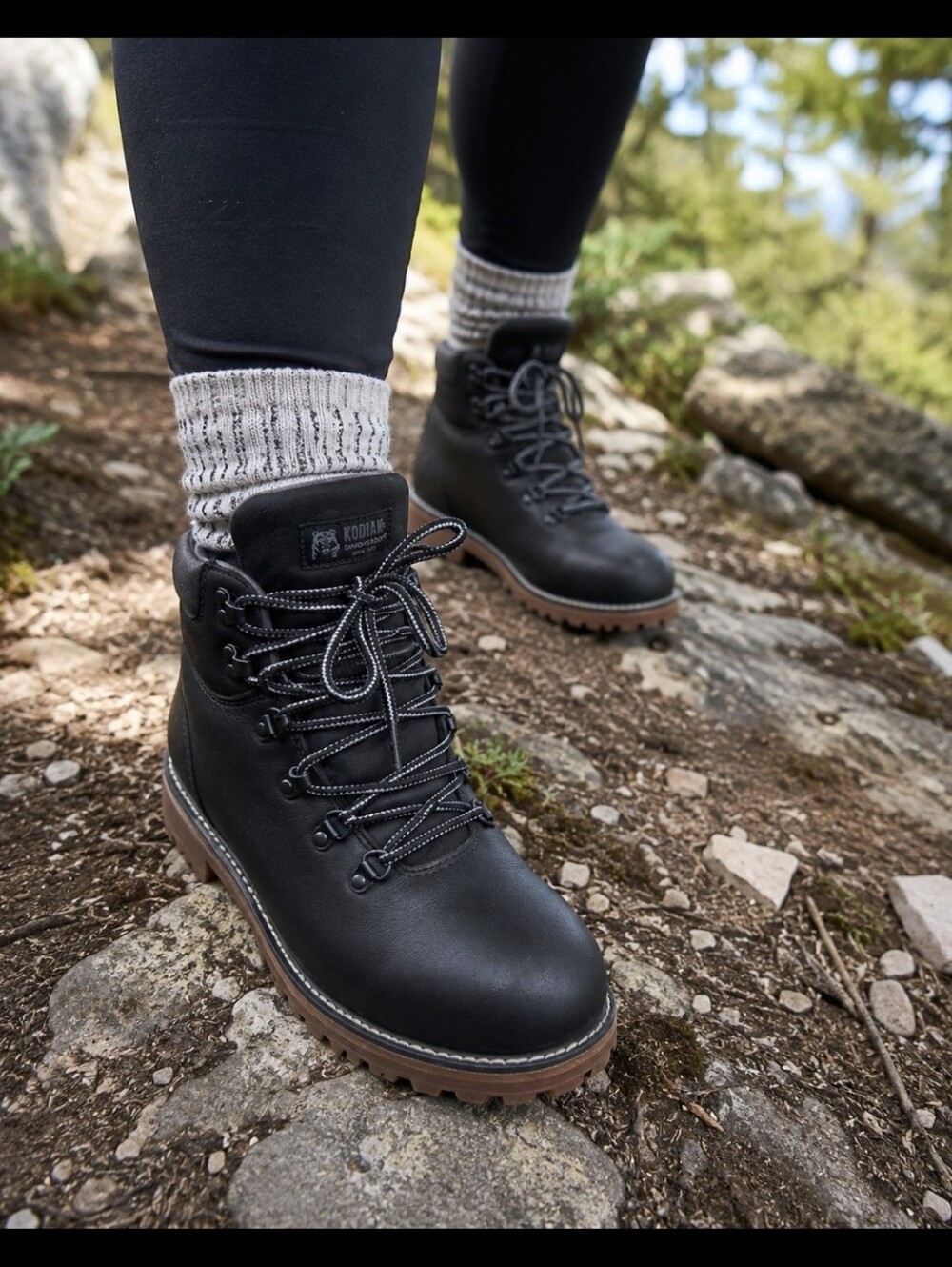 Kodiak Women's Waterproof Thinsulate Black Leather Hiking Boots Size 7